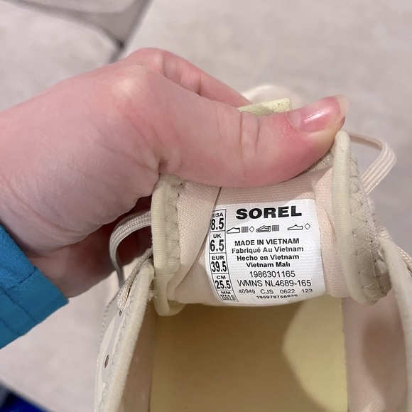 Sorel Kinetic Breakthru Day Lace Sneaker 8.5 Women's Pickleball Training - Picture 5 of 8